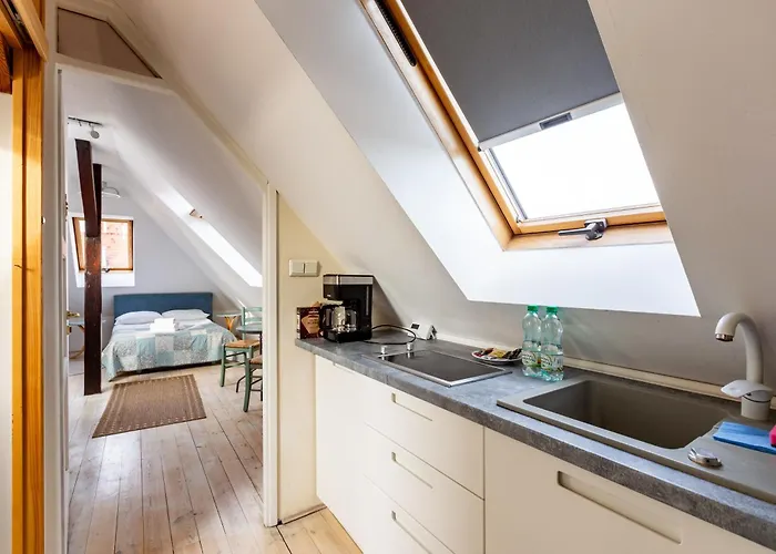 Seaside Vista By Bookinghost